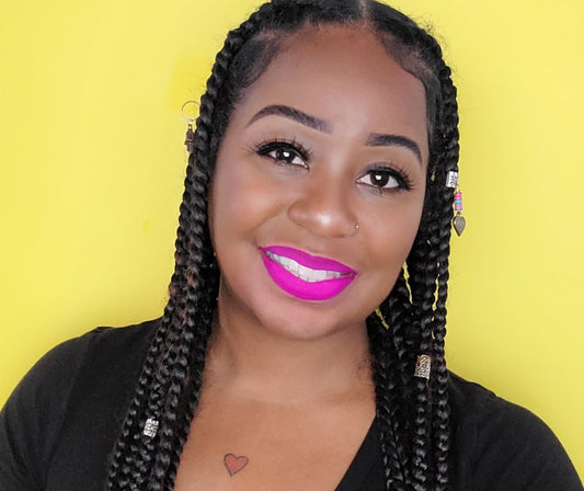 DUO COLORS #10 AND#30 LIQUID MATTE LIPSTICK INCLUDES BOTH COLORS IN PRICE